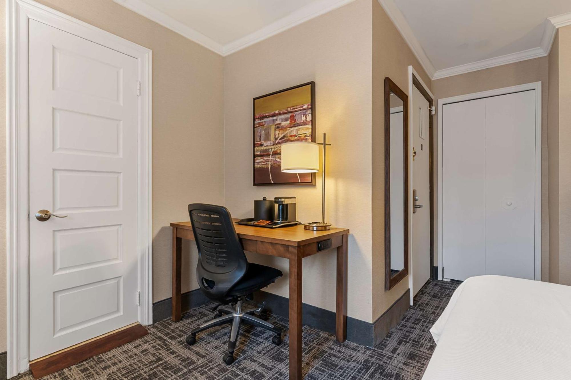 Best Western Ville-Marie Hotel & Suites Montréal Eksteriør bilde